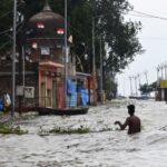 Flood hits 1 million in India